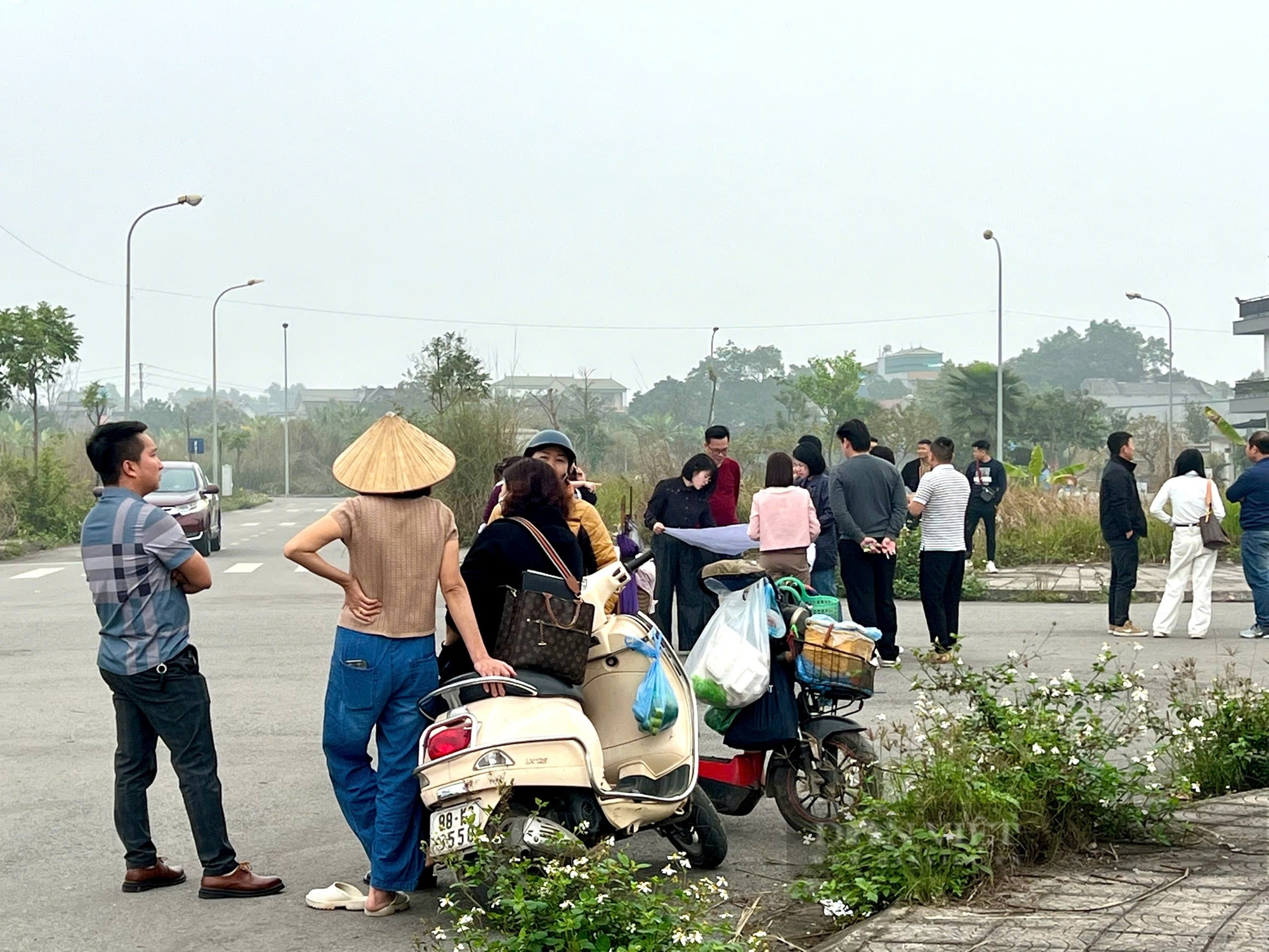 Nguyên nhân bất động sản nhiều địa phương bỗng nóng hầm hập