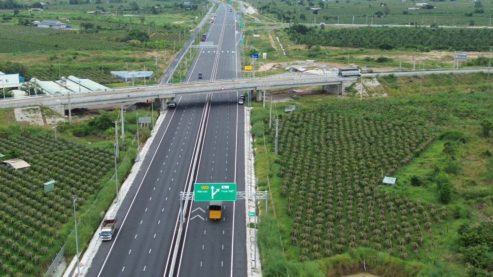 Đề xuất mới nhất về thu phí cao tốc do Nhà nước đầu tư