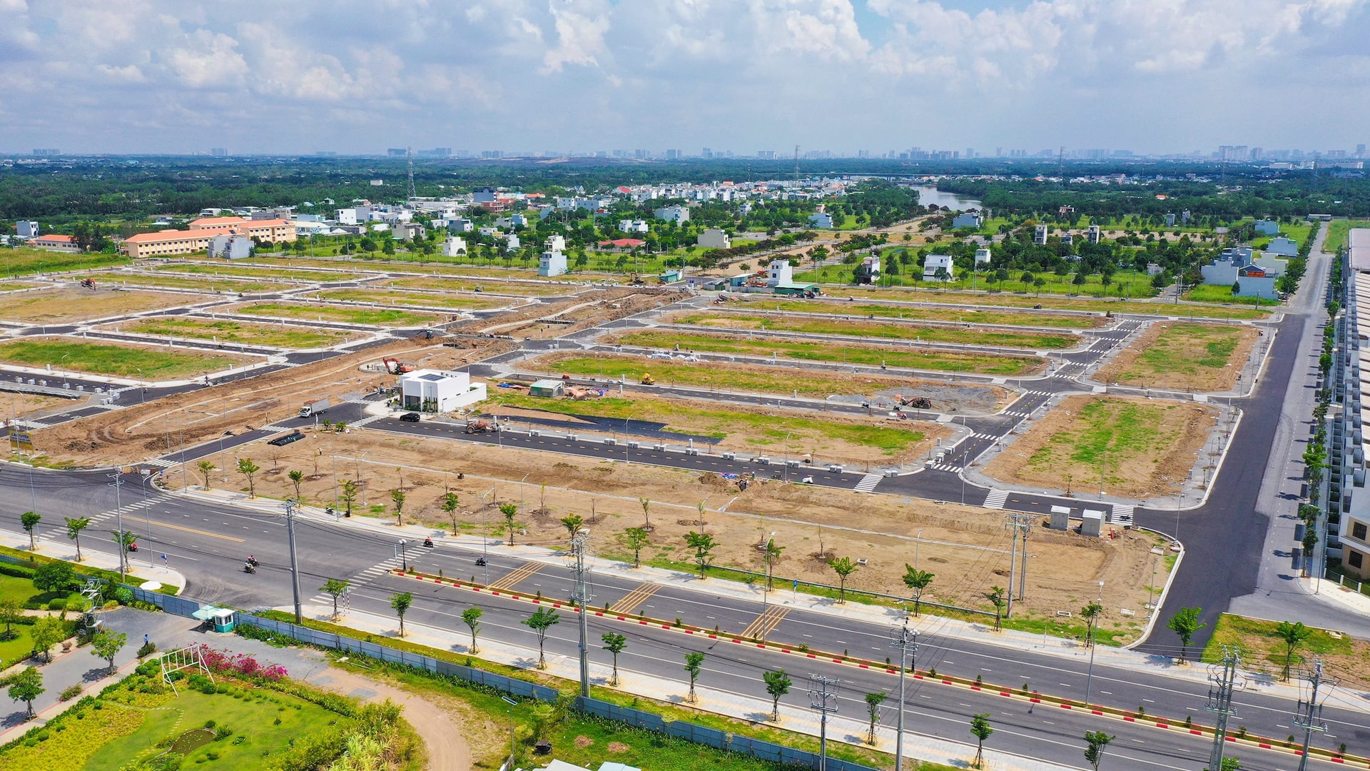 Nhà đầu tư miền Bắc đang Nam tiến săn bất động sản lân cận Tp.HCM