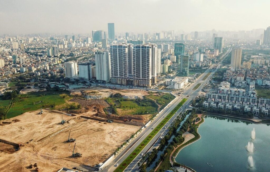 Chung cư quay đầu tăng giá, đất nền chững lại sau tăng nóng