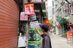 Giá nhà cho thuê leo thang, người ở trọ còng lưng gánh