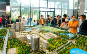 BĐS phía Nam rộn ràng: Doanh nghiệp khởi động rầm rộ, người mua hào hứng đón sóng