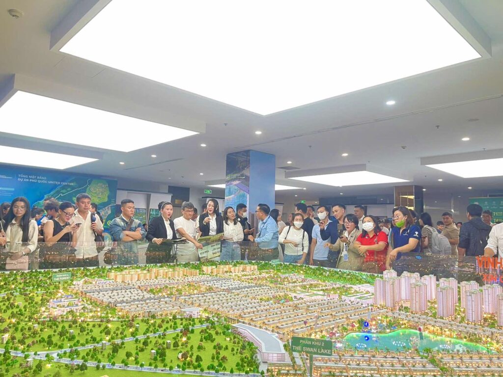 Vành đai 4 Tp.HCM tổng lực thi công, dẫn sóng đầu tư bất động sản ào ào đổ về khu vực này chốt booking